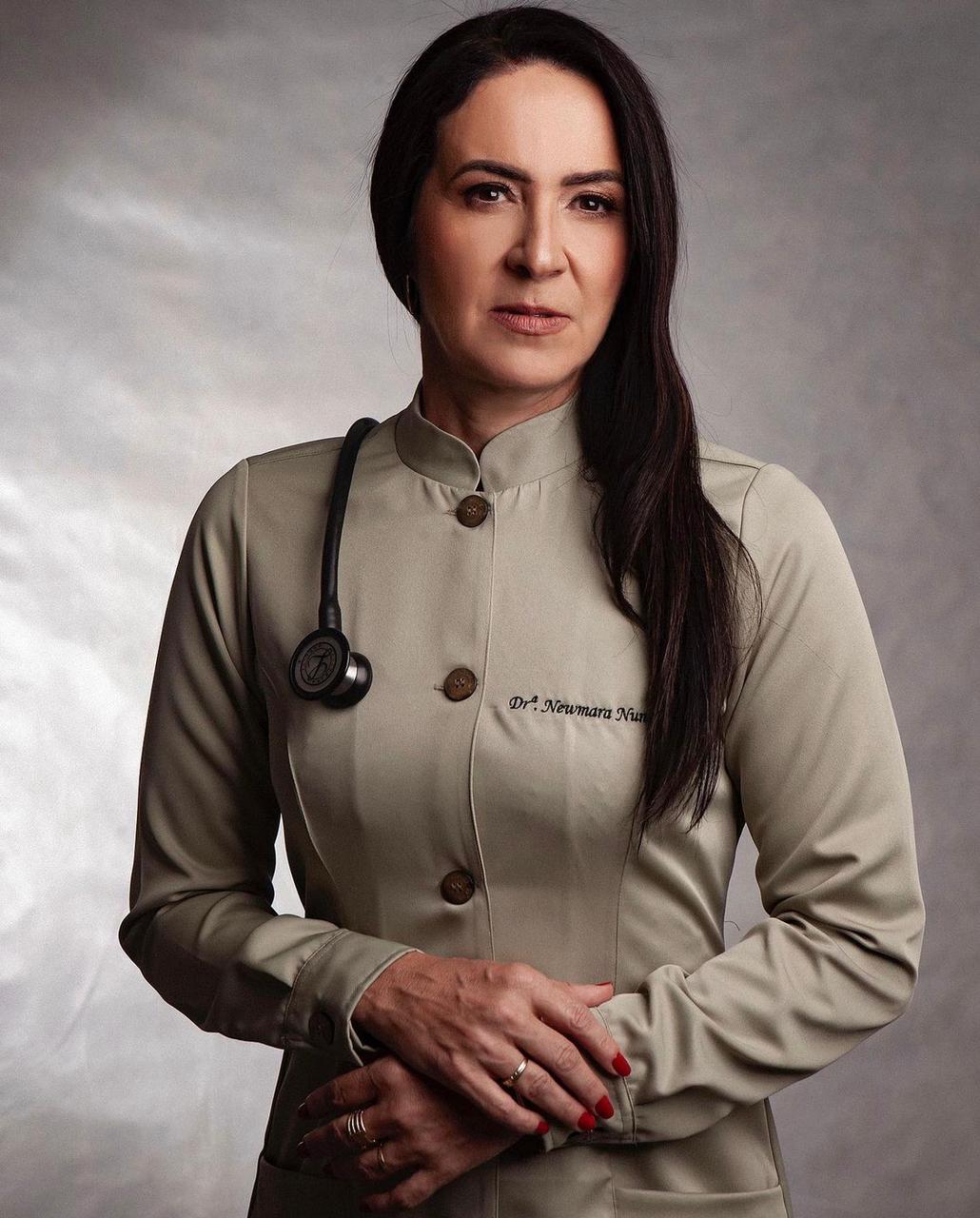 Dra. Newmara de Souza Nunes