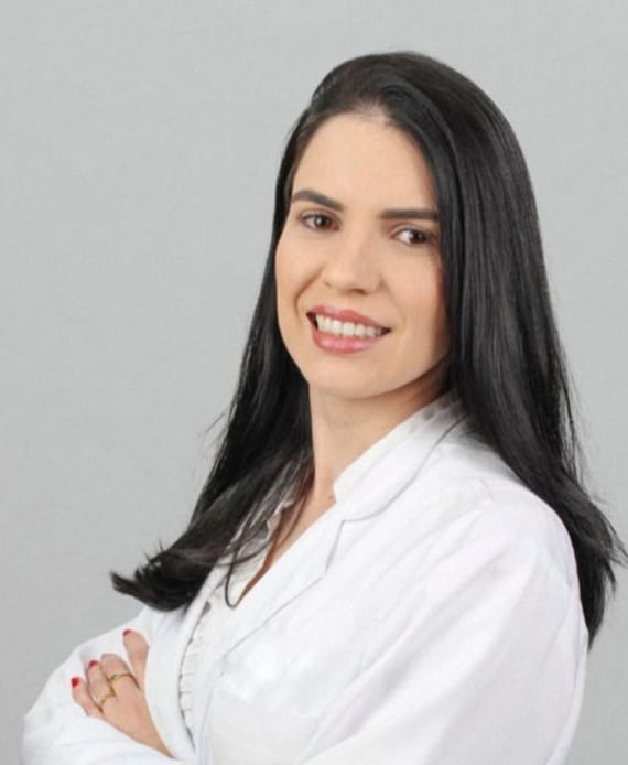 Dra. Agatha Jenneffer Silveira Sousa